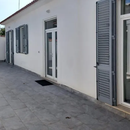 Holiday Homes Villetta Blu Nettuno Exterior photo