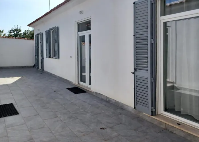 Holiday Homes Villetta Blu