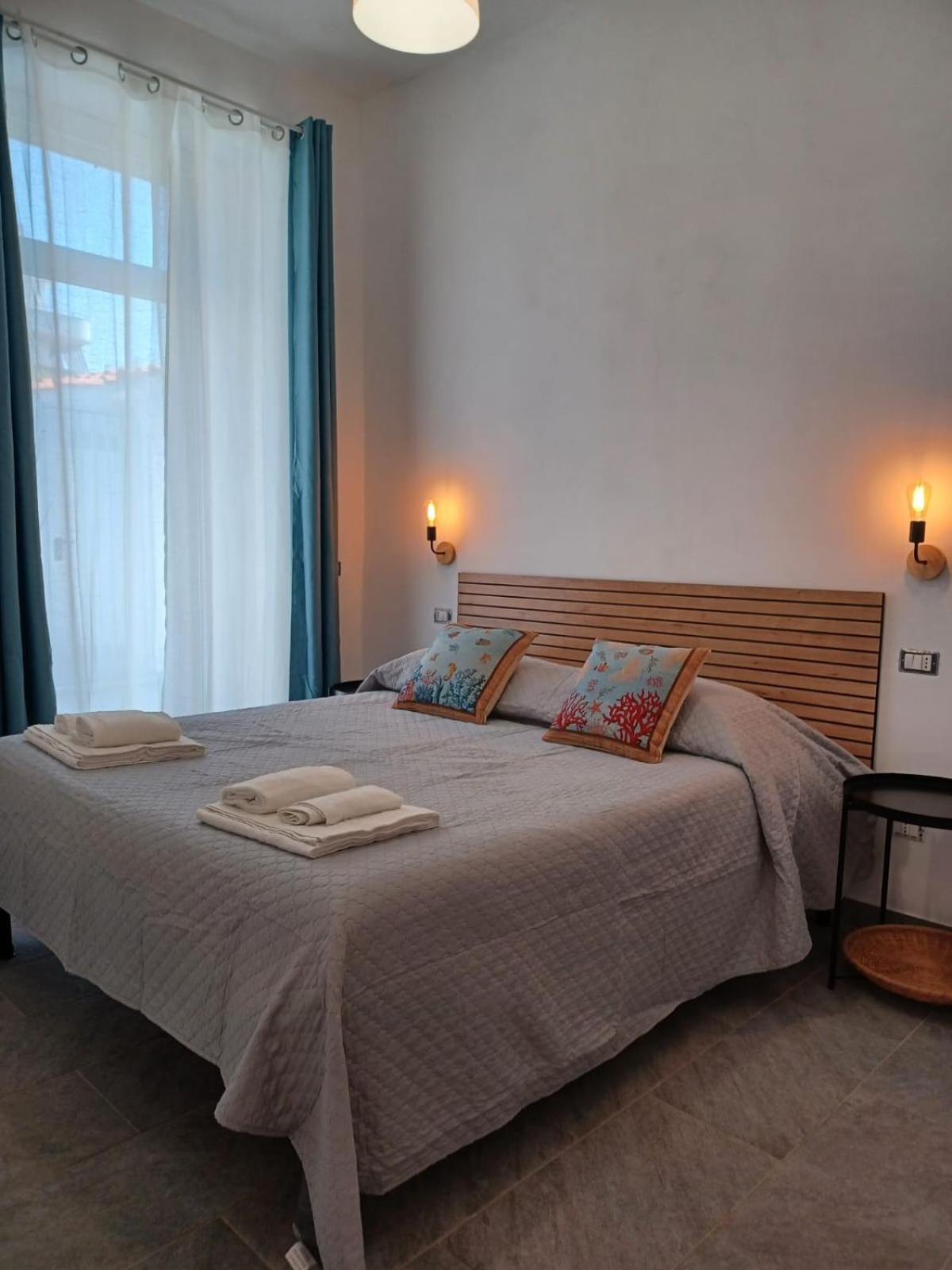 Homes Blu Apartment *